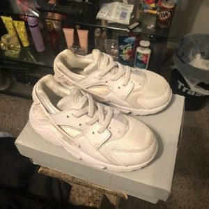 Toddler Nike huaraches